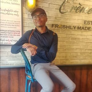 Meet your Posher, Daniel